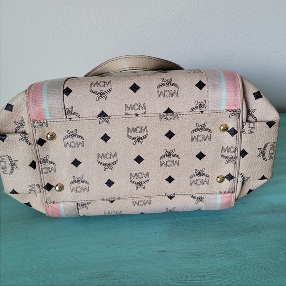 MCM Beige and Pink Shoulder Bag - Picture 5 of 12